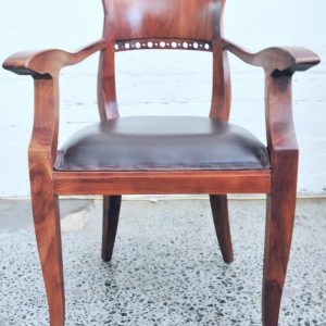 CLASSIC ITALY LEATHER SEAT ARMCHAIR